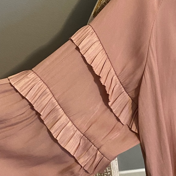 Current air pink gathered long sleeve blouse - Picture 4 of 4